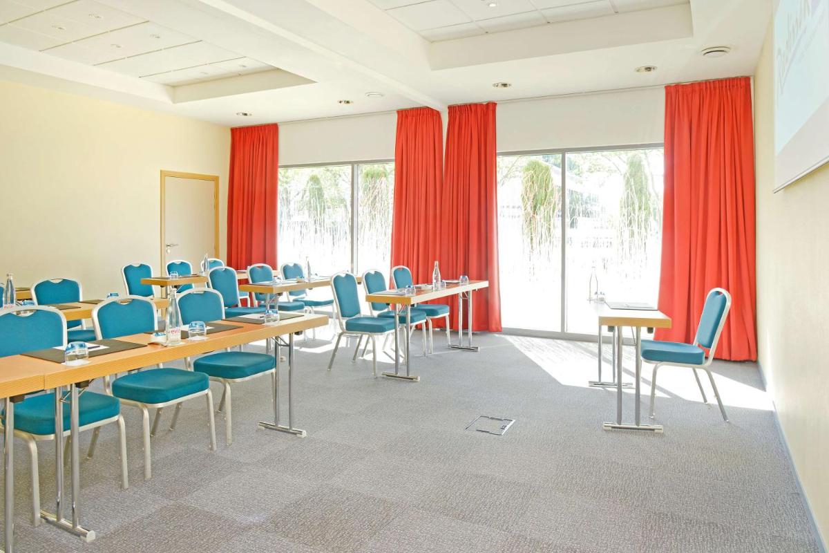 Espace de conférence ou salle de réunion dans l'établissement Radisson Blu Hotel Toulouse Airport