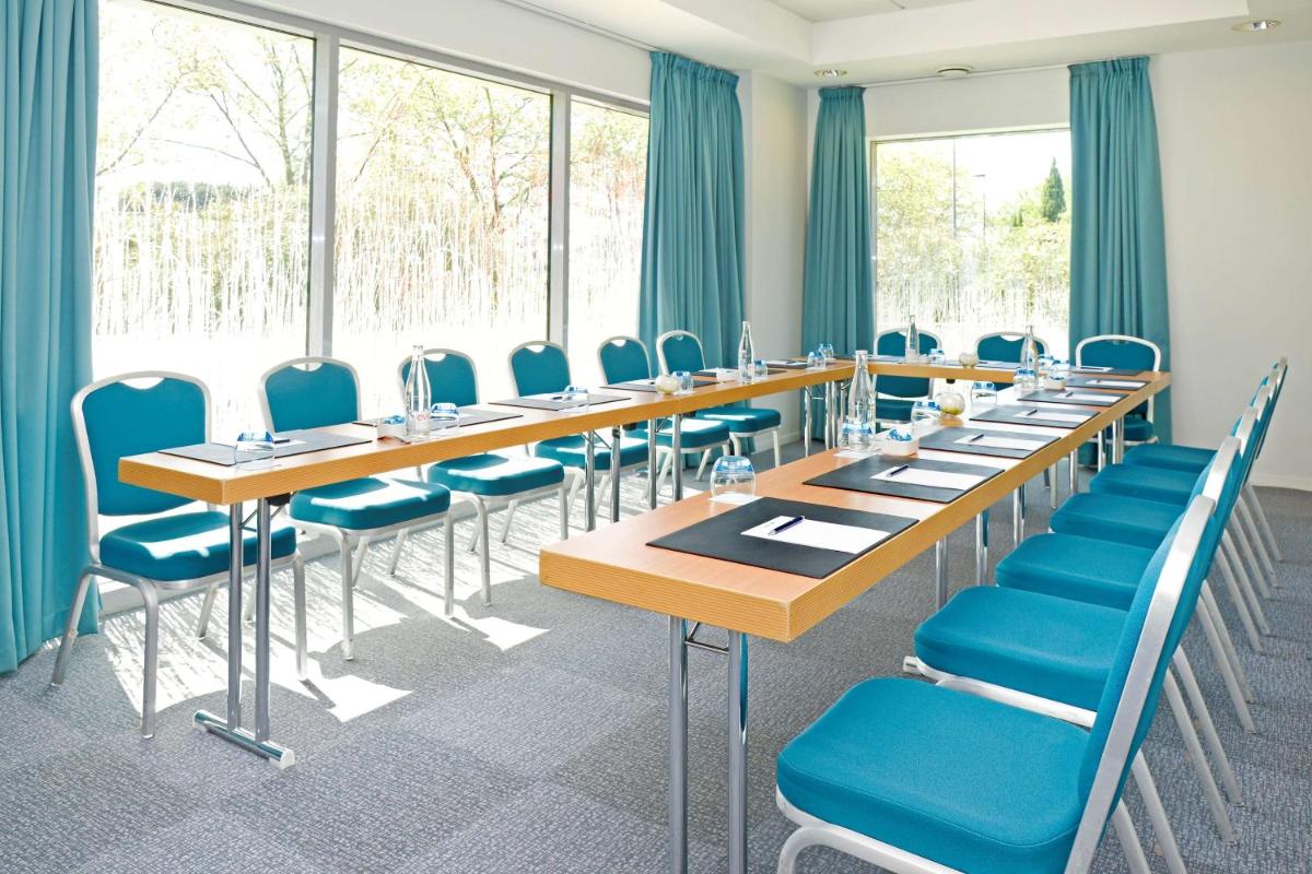 Espace de conférence ou salle de réunion dans l'établissement Radisson Blu Hotel Toulouse Airport