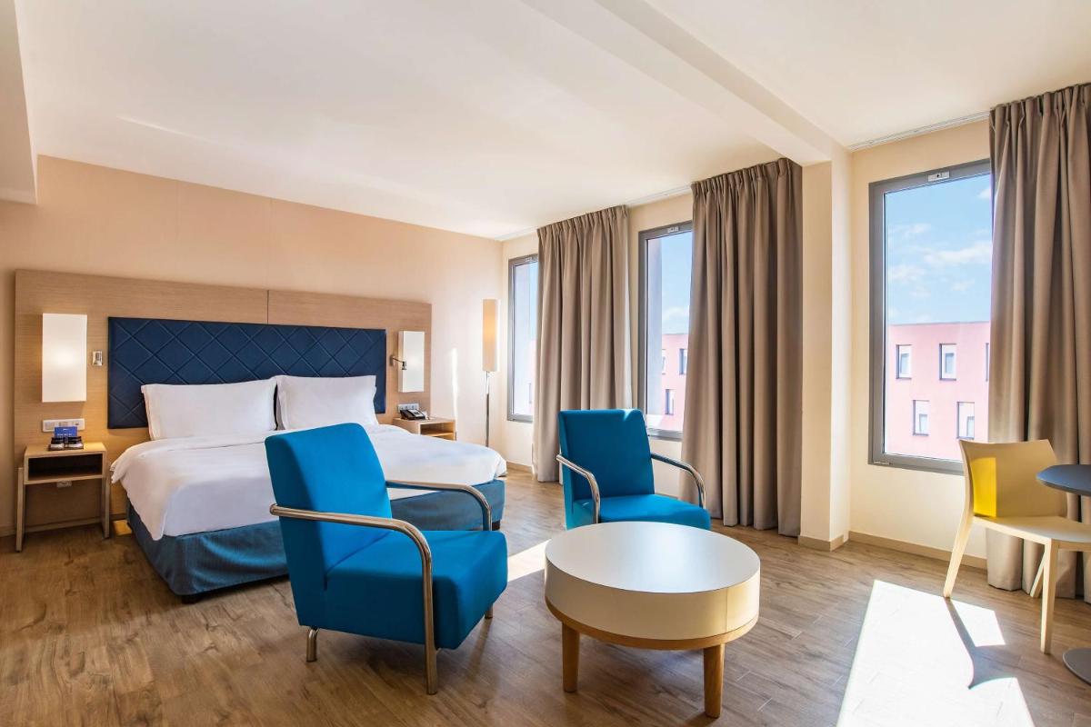 Coin salon dans l'établissement Radisson Blu Hotel Toulouse Airport