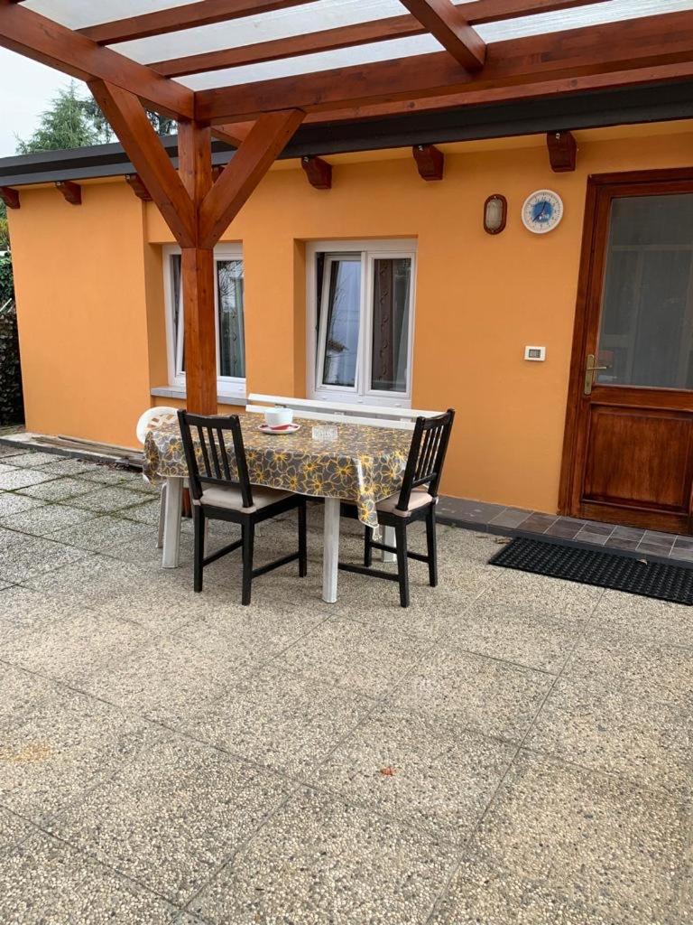 Casetta Mortise - Housity