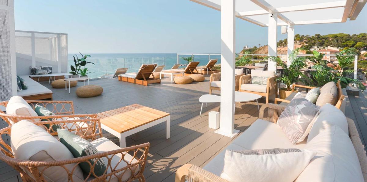 Zona de estar de KAKTUS Hotel Kaktus Playa - Adults Recommended