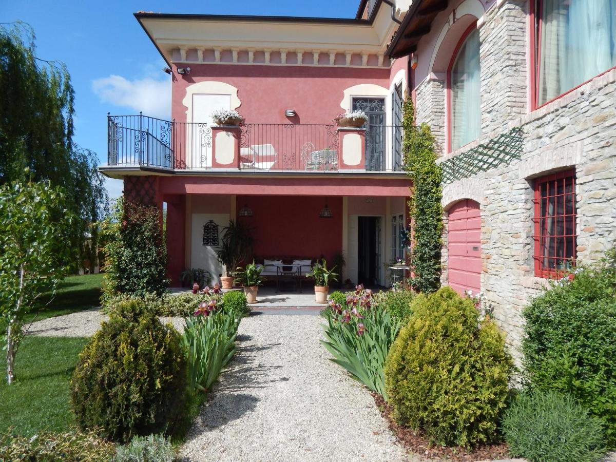 Le Terre di Bormana - Guest House - Housity