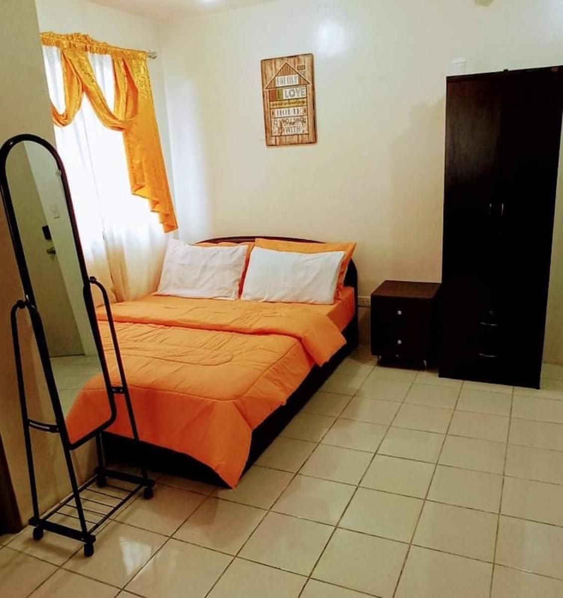 La Isabella Condo - Housity