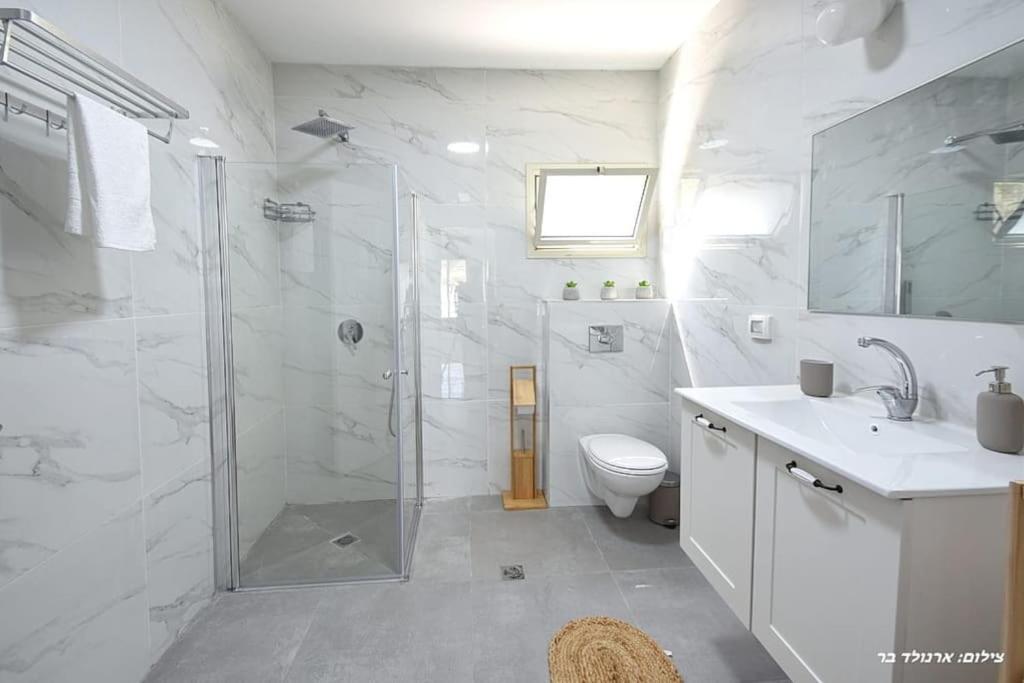 MeravSuite - Housity