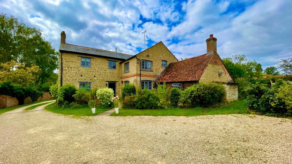 Home Farm Bed & Breakfast - Housity