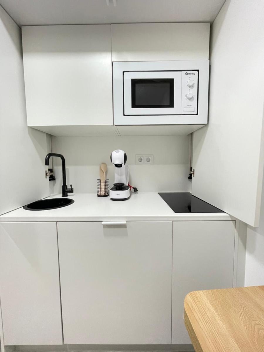 Pequeña suite independiente al lado Burgas - Housity