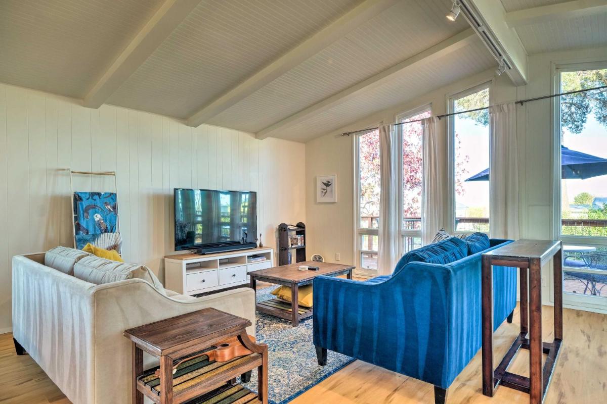 Bethel Island Sanctuary with Dock and Boathouse - Housity