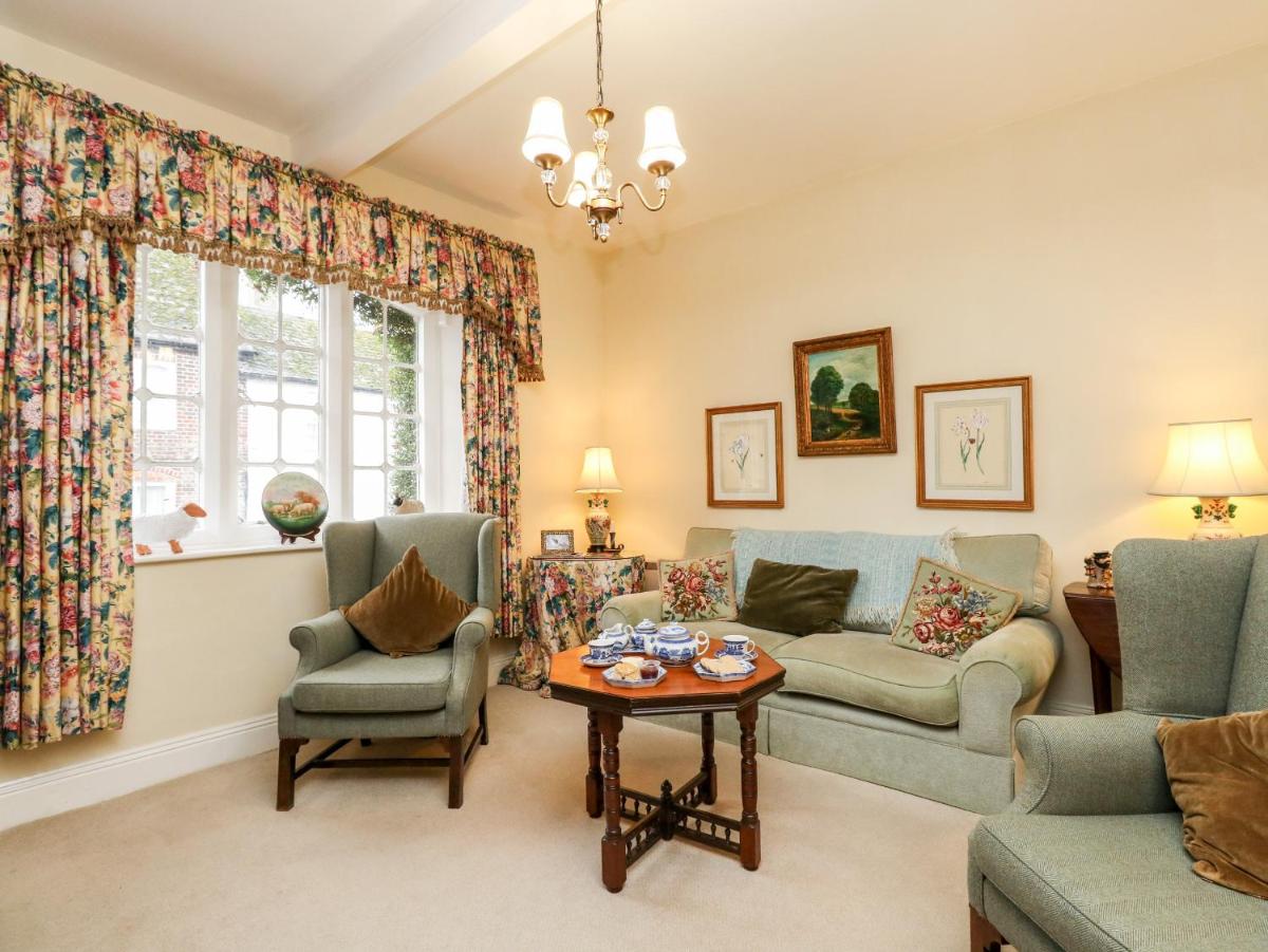 Old Gaol Cottage - Housity
