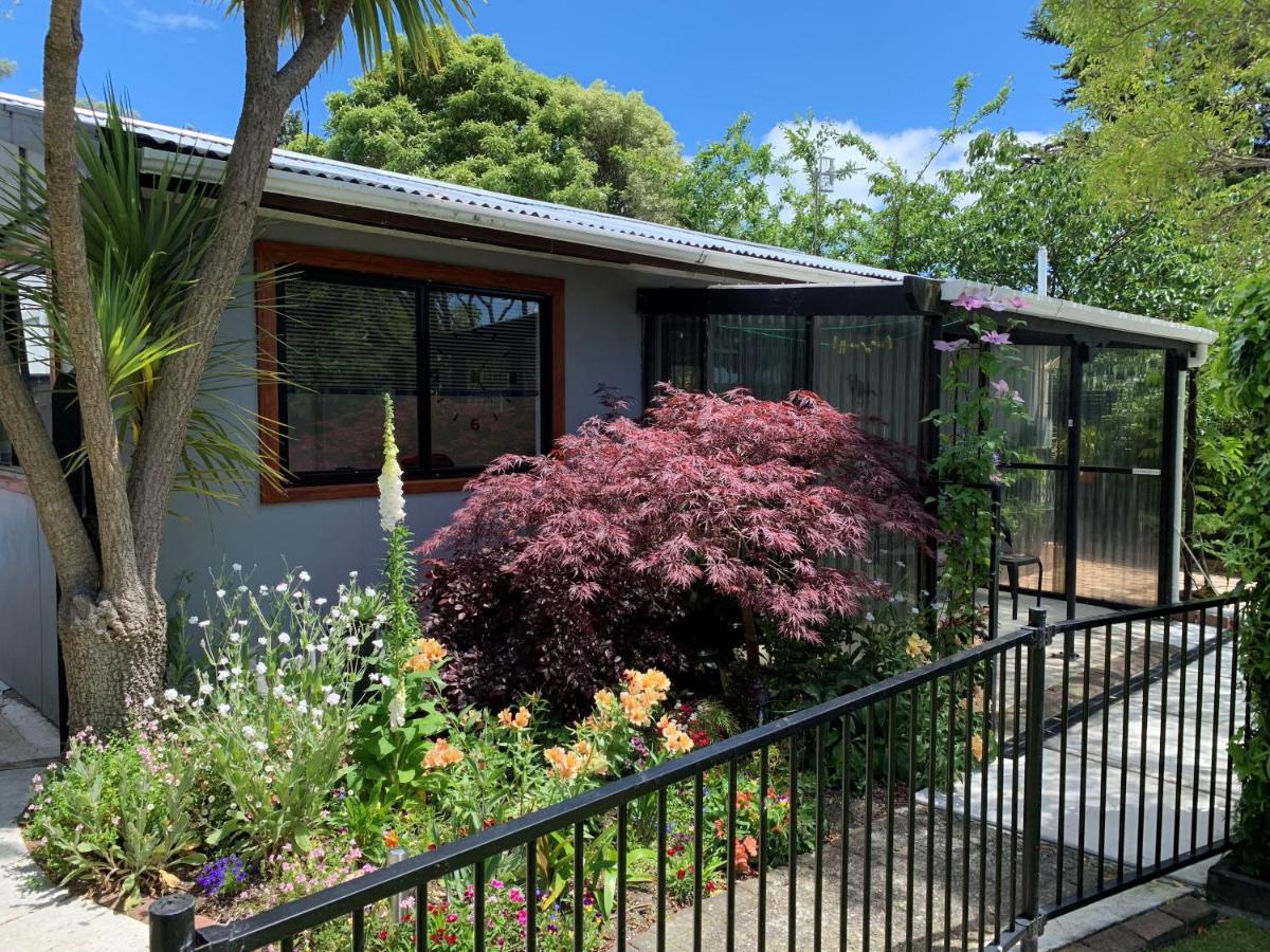 Suitetrails - Twin Oaks Quiet Cottage