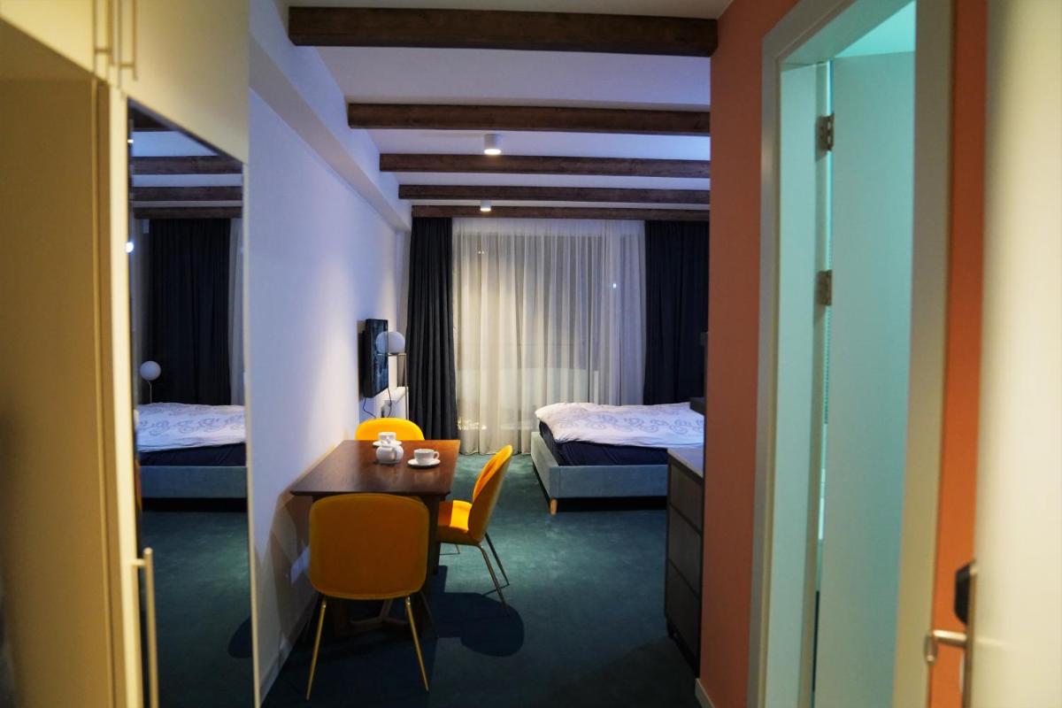 Atrium Apartment 245 - Hizvo