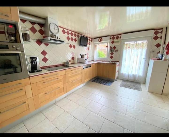 Chambre d'hôtes dans une maison - Housity