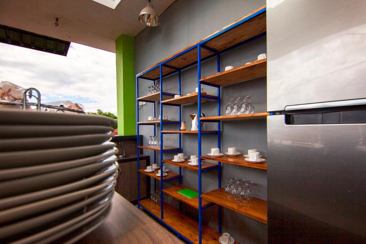 RAP Hotel Balige - Housity