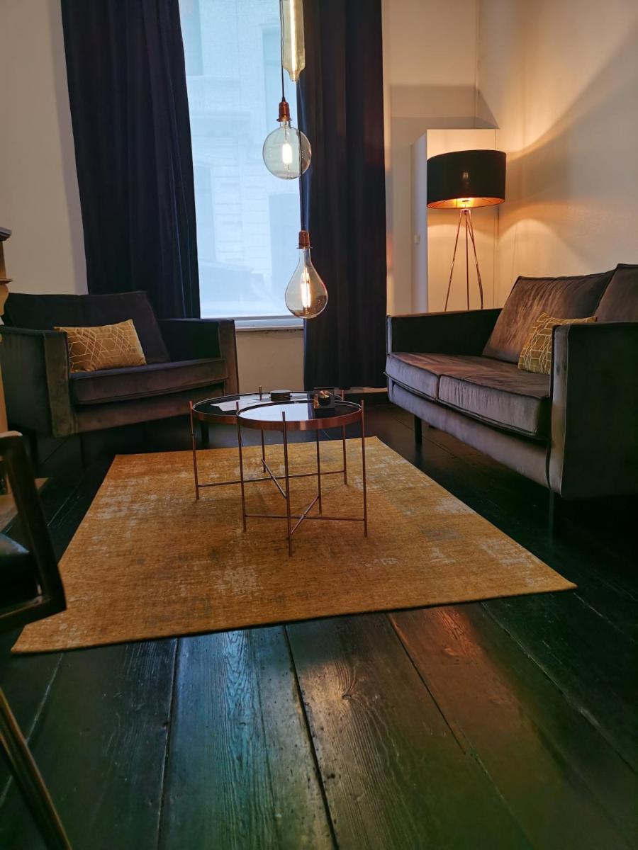 Chantilly Townhouse - Housity