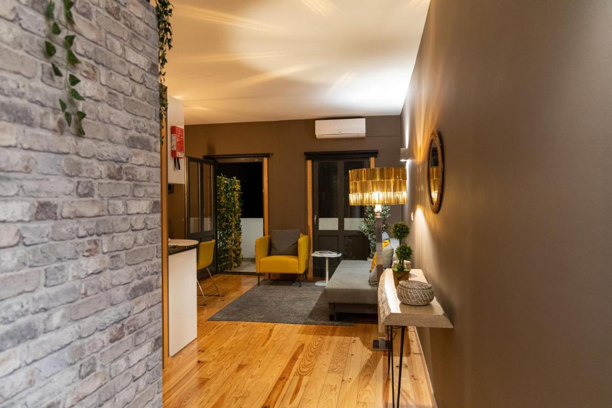 Rolé Douro - Almada 340 - Housity
