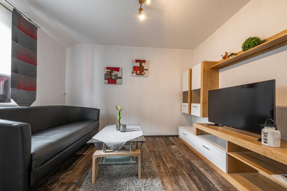 Pension Gisela - Housity