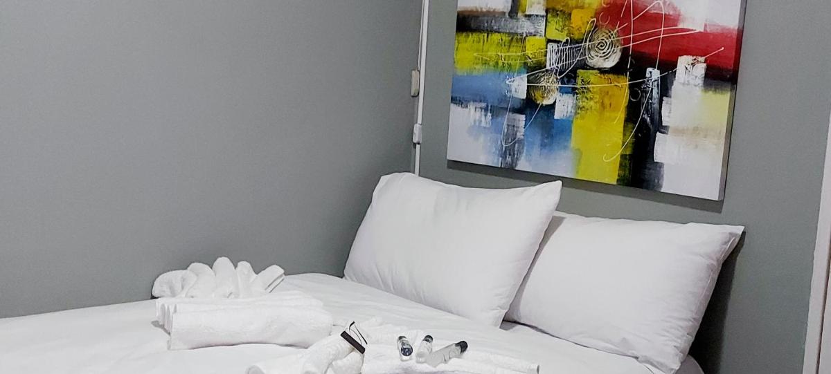 Twenty4ten Guesthouse - Housity