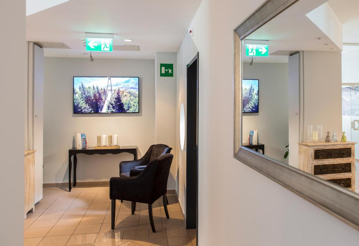Smart-HOTEL MINUSIO, a Benvenuti Hotel - Housity
