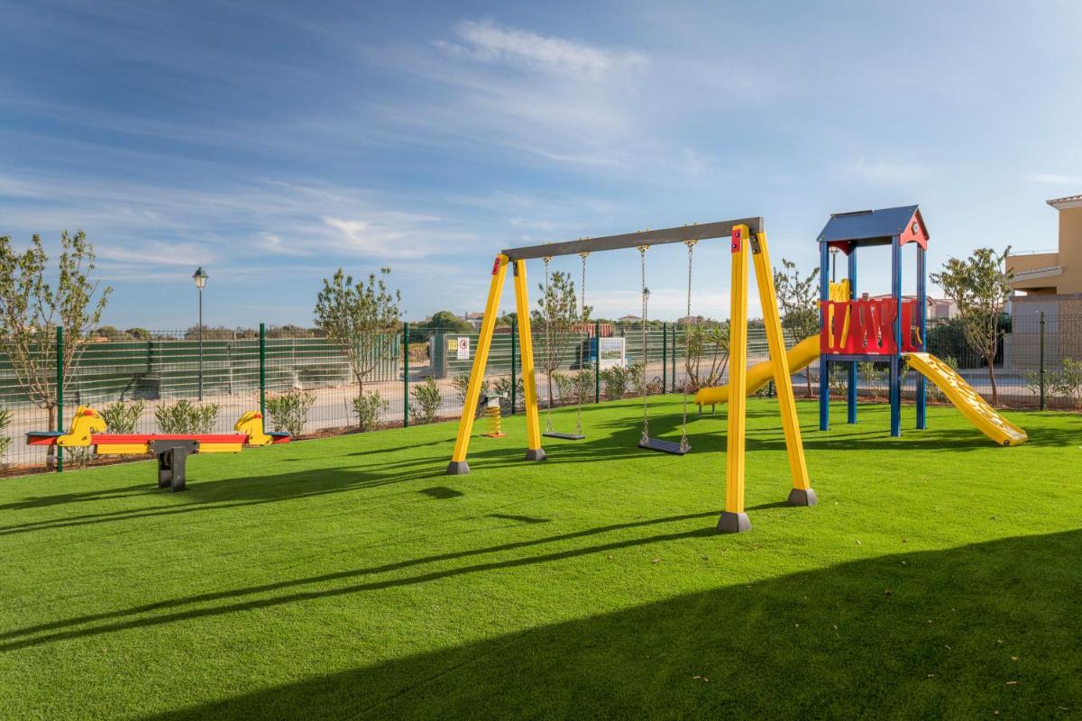 A área de jogos para crianças em Boavista Golf & Spa - Bela Colina Holidays