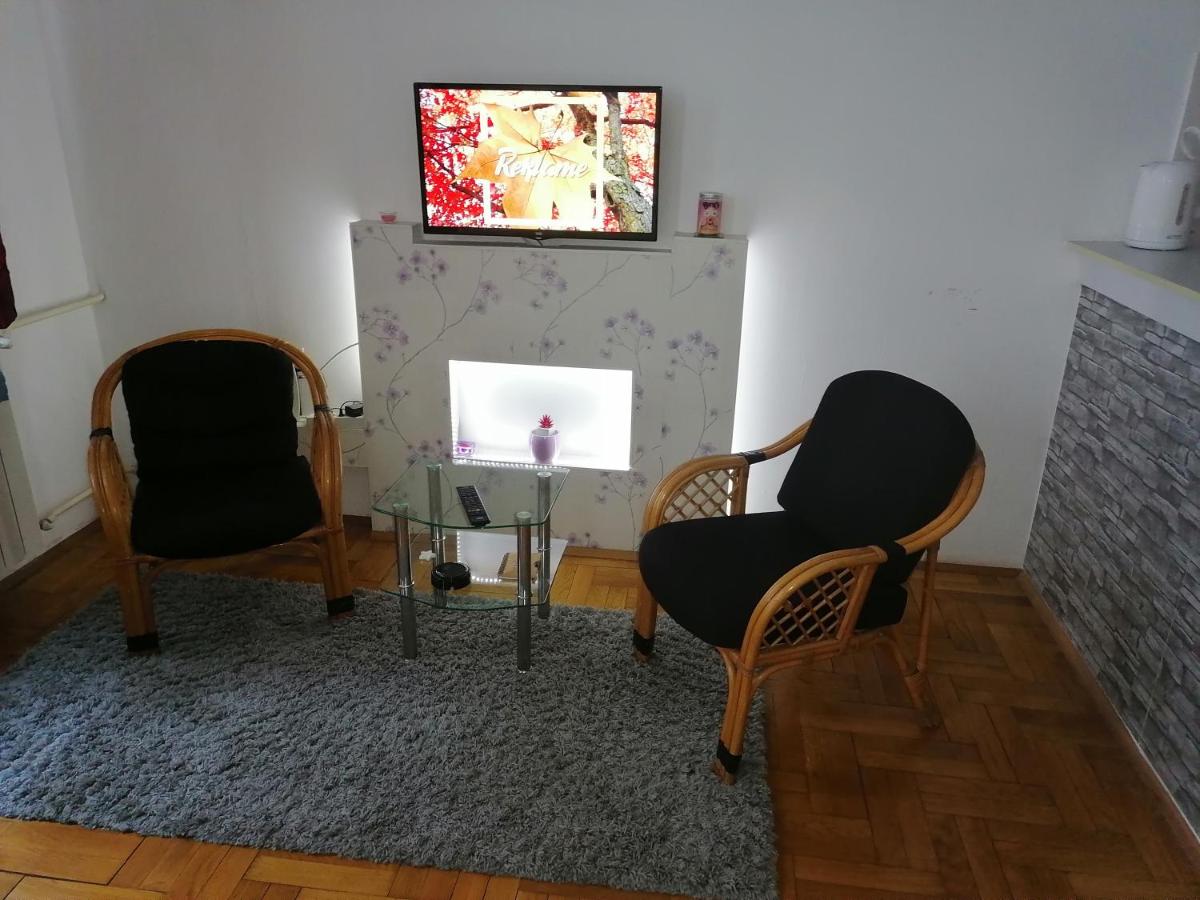 Apartment Aska - Housity