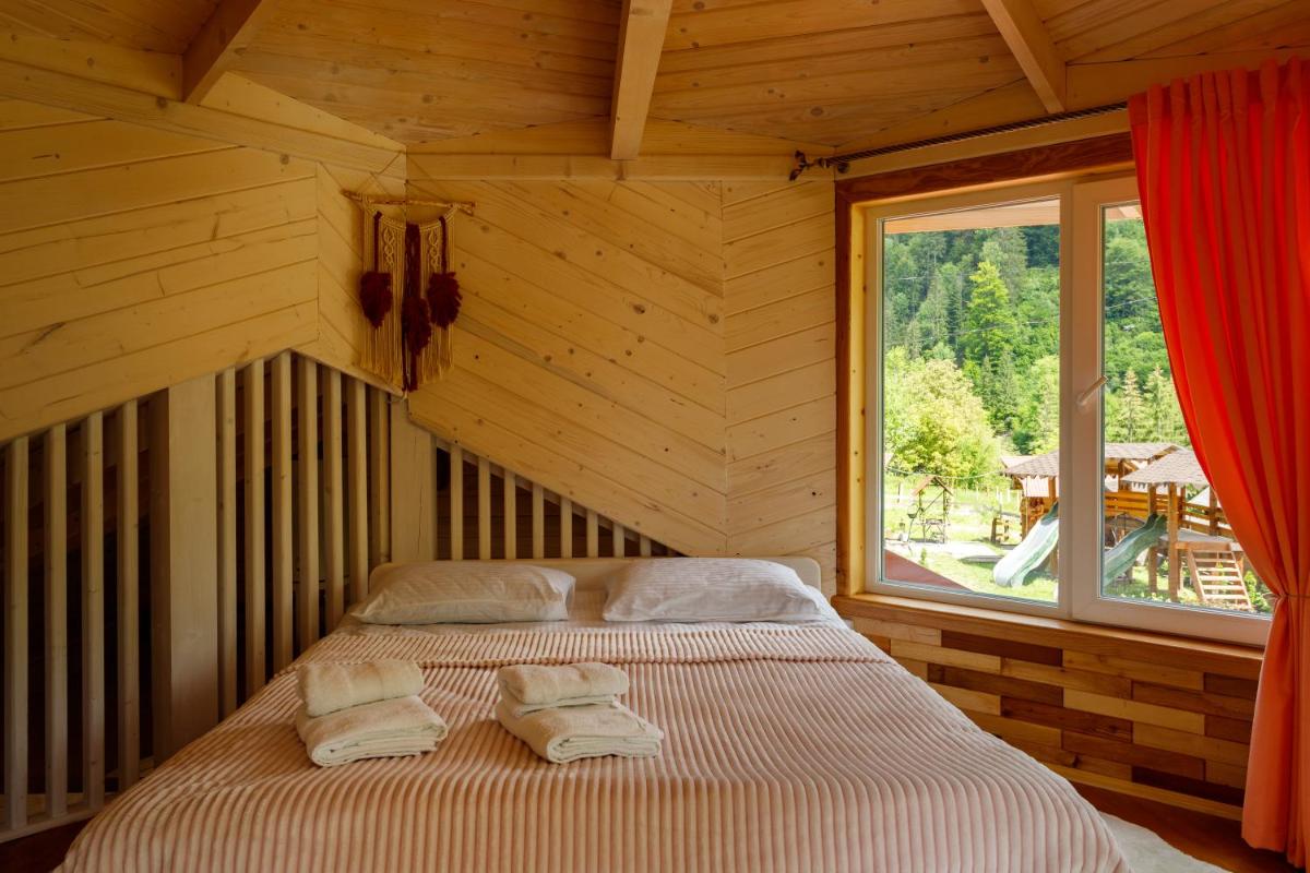 Хата Різьбяра - Закуток - Housity