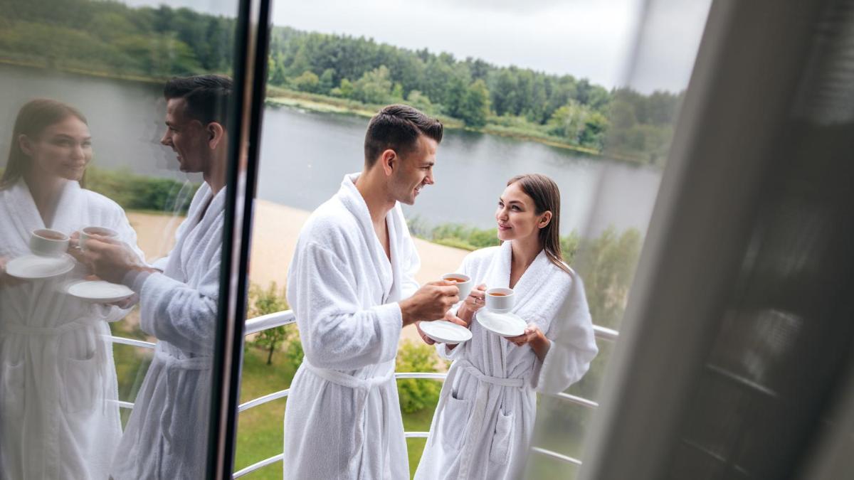 Platium Spa&Resort - Housity