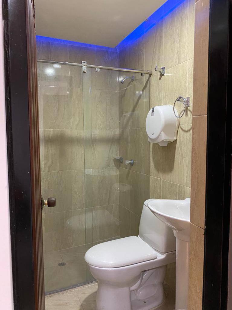 Aparta Hotel El Cacique Upar - Housity