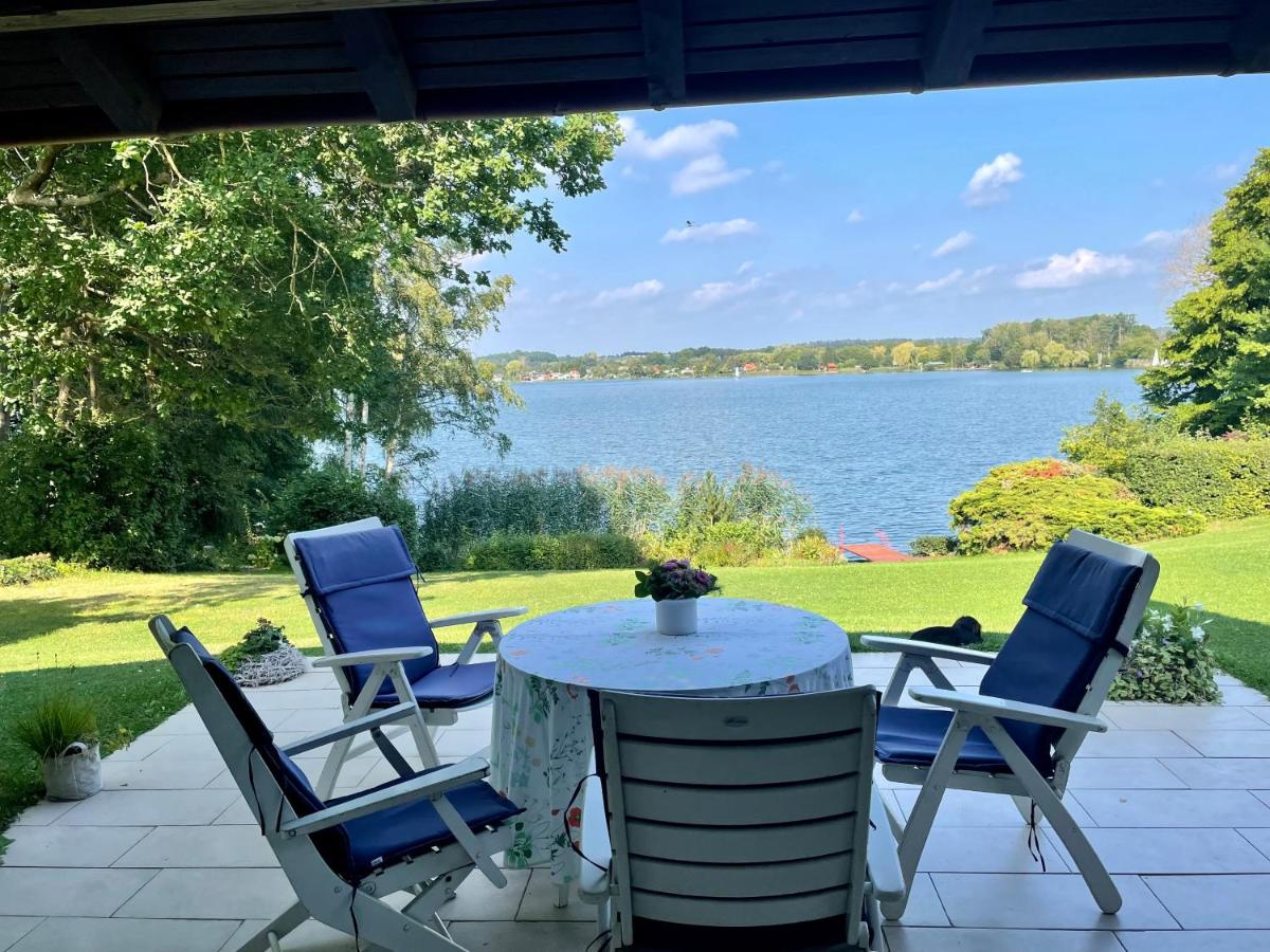 Haus Se[e]renity-Behagliches Haus am See - Housity