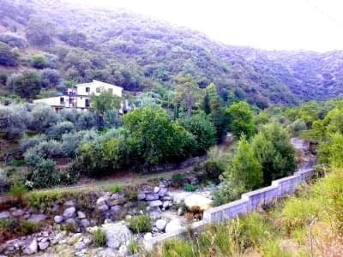 One bedroom property with shared pool at Motta Camastra - Housity