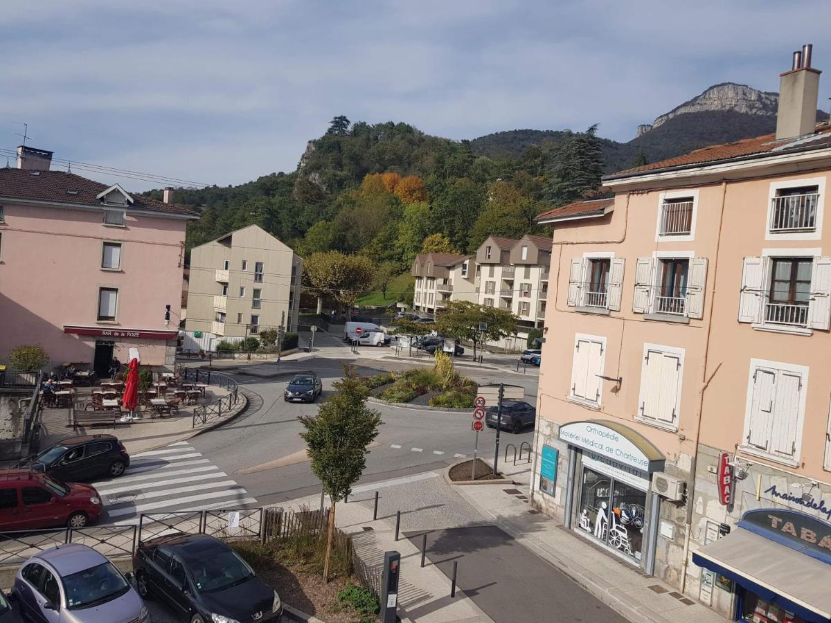 Charmant studio au cœur du village de voreppe - Hizvo