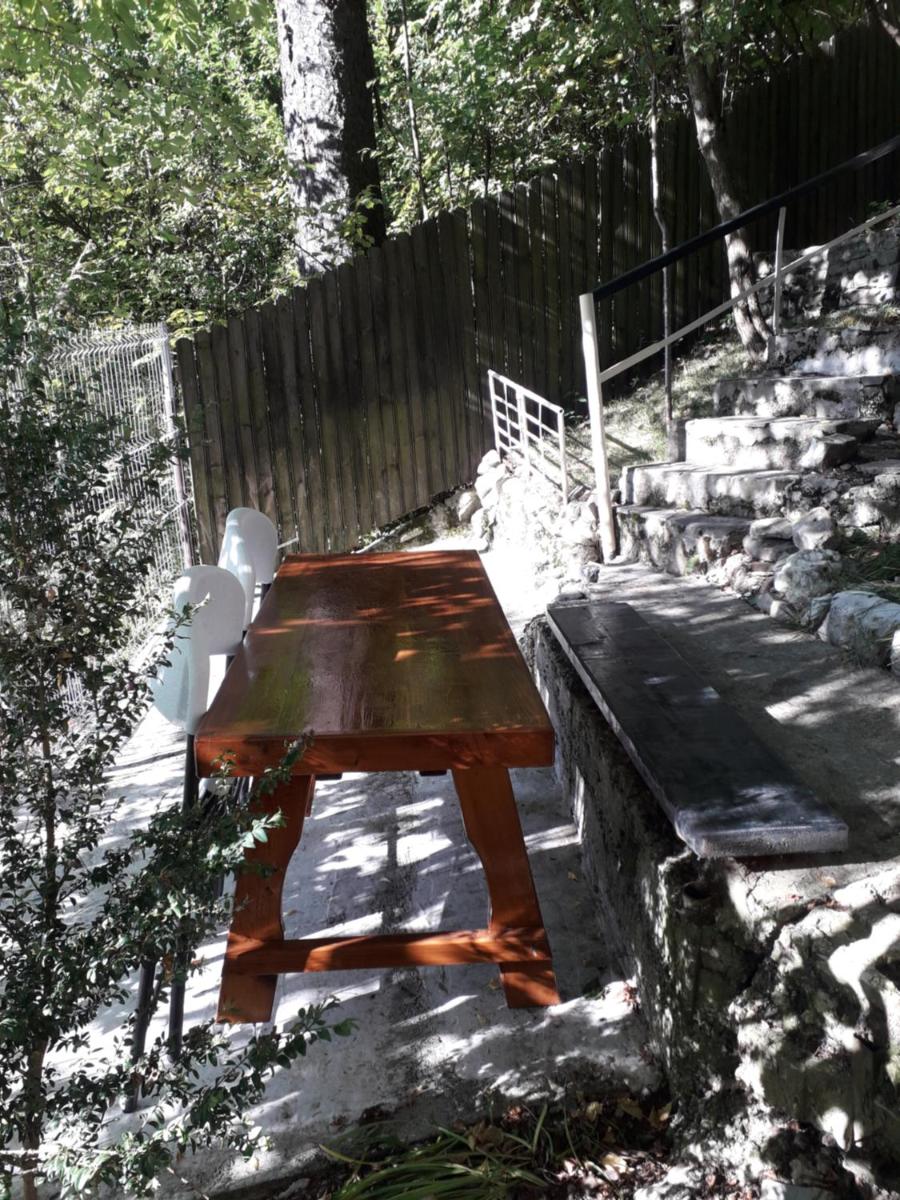 Tudor View - Housity