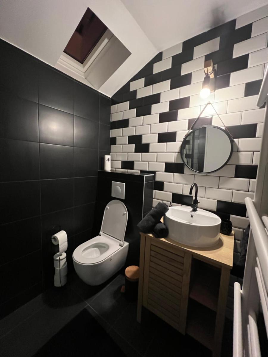 BEAU T3 STYLE INDUSTRIEL N20 ORLY PARIS WIFI Underground Industry - Housity