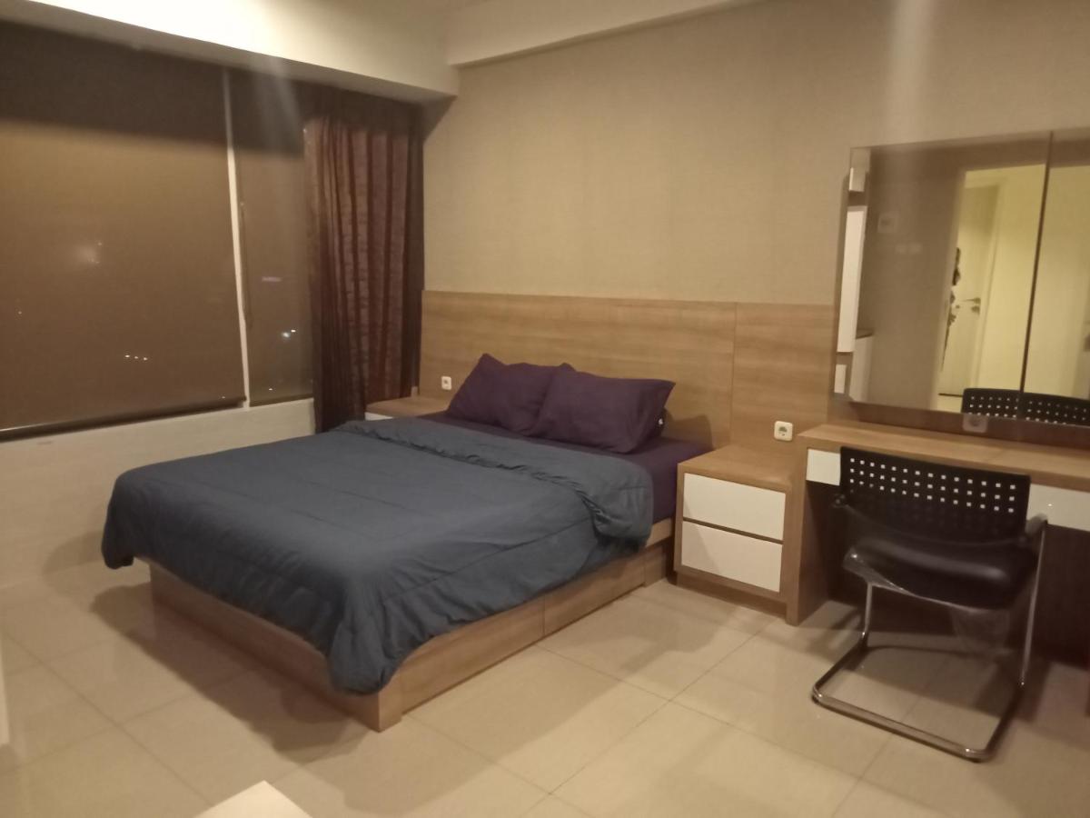 Apartemen Grand Kamala Lagoon Bekasi By Cicie Room - Housity