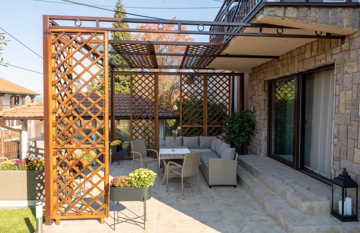 Central Park Home Spa - Housity