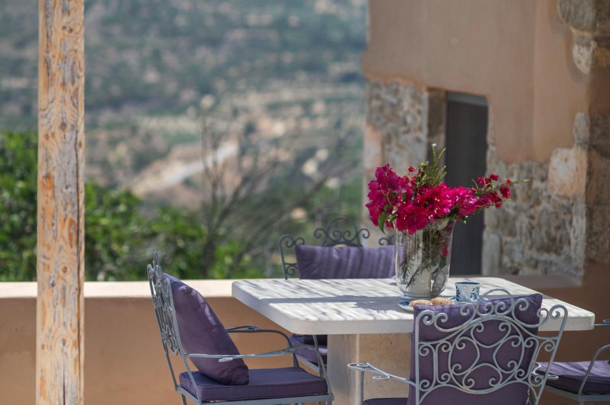 Cretan Villa Dion - Housity