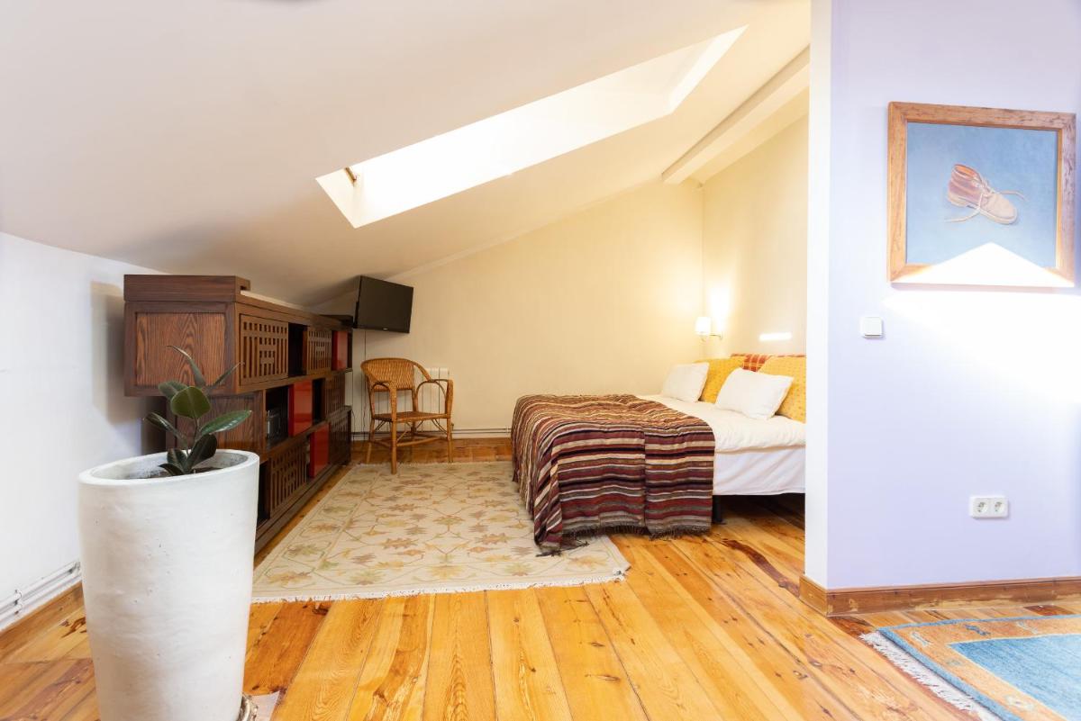 Casa Rural La Moderna - Housity