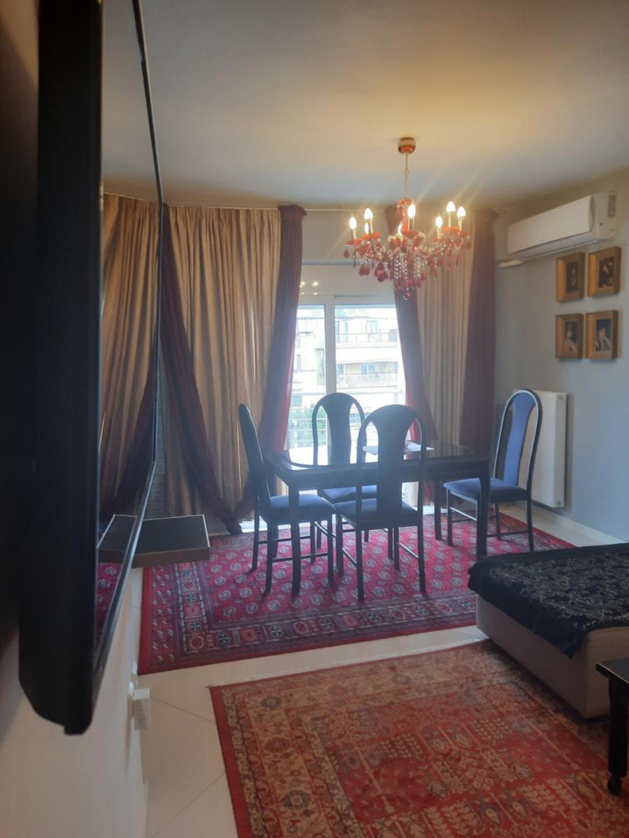 One bedroom apartment new with large living room - Housity