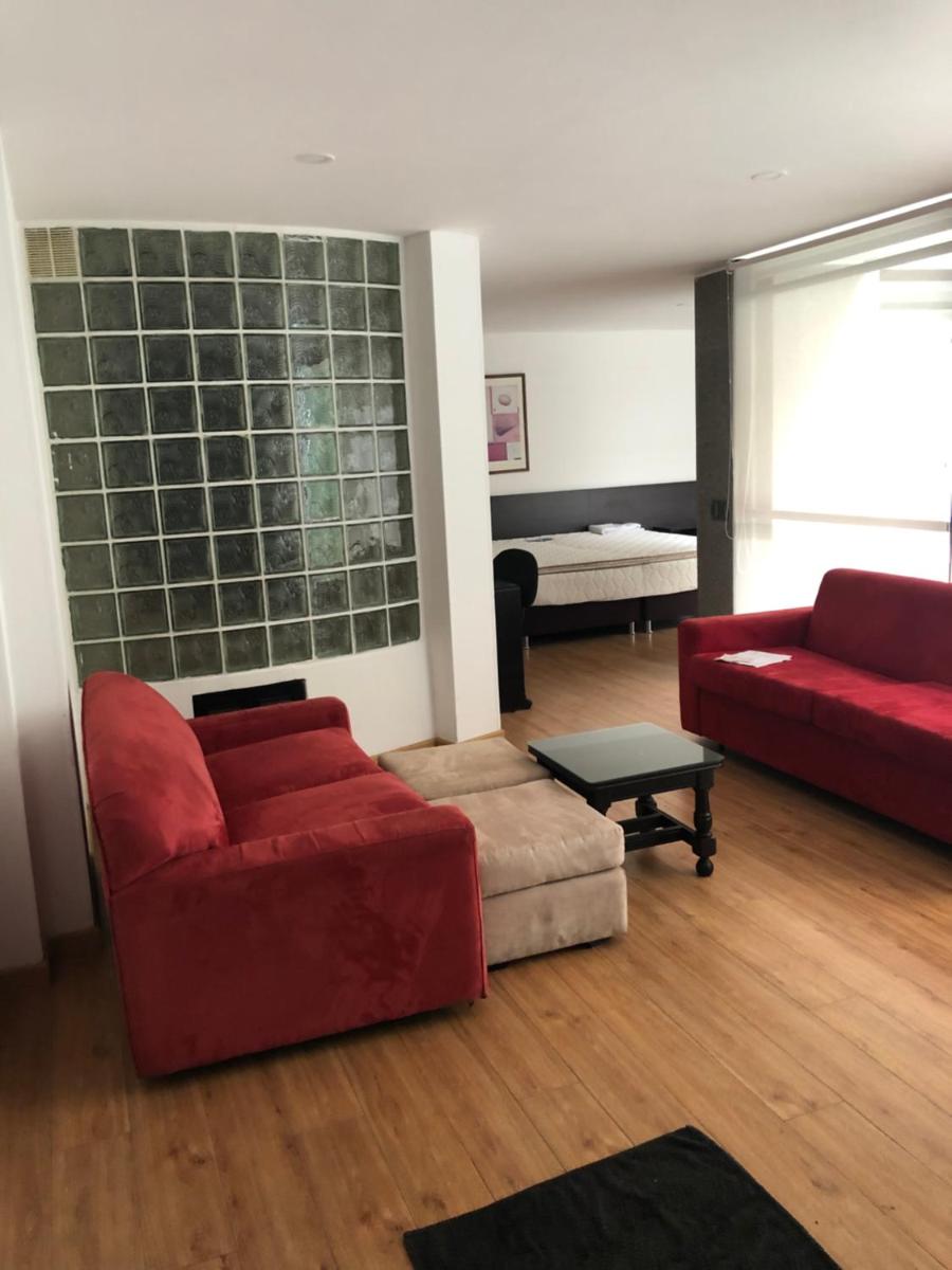 22 SuitGold - Housity