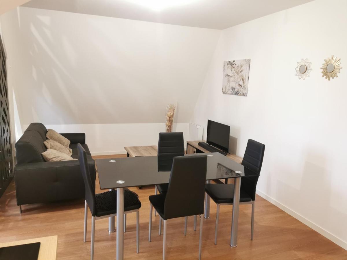Viry-Châtillon: Superbe appartement en résidence - Housity