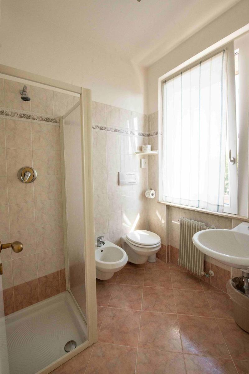 Hotel Route 9 - Housity