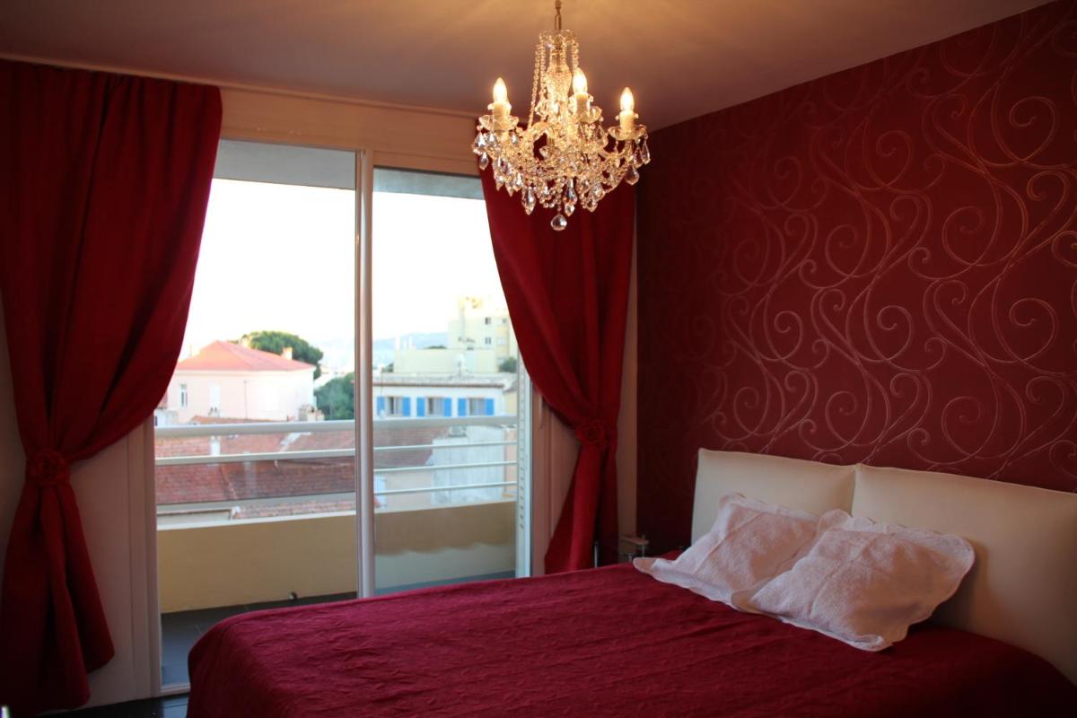 Appartement F3 Vue mer Sainte-Maxime - Housity