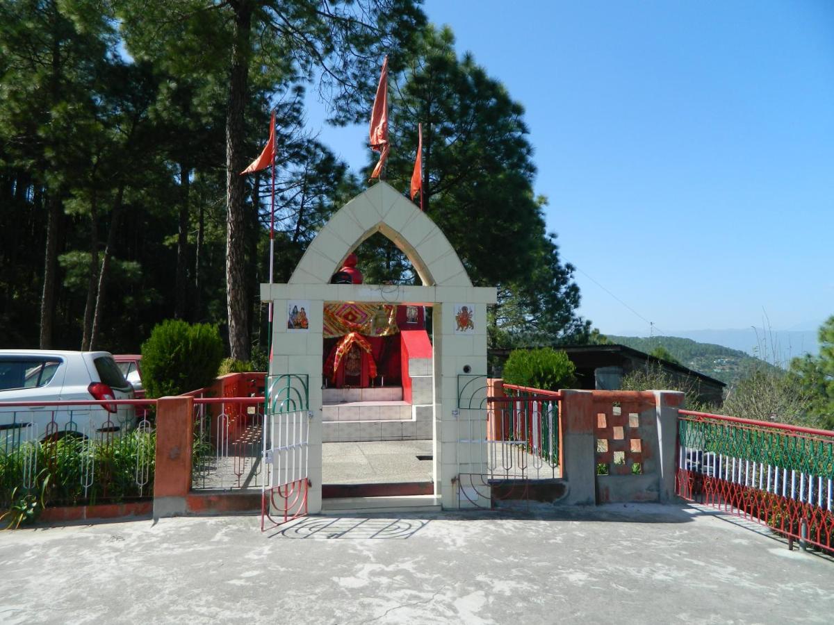 Sahni's Foggy Hills HomeStay - Housity