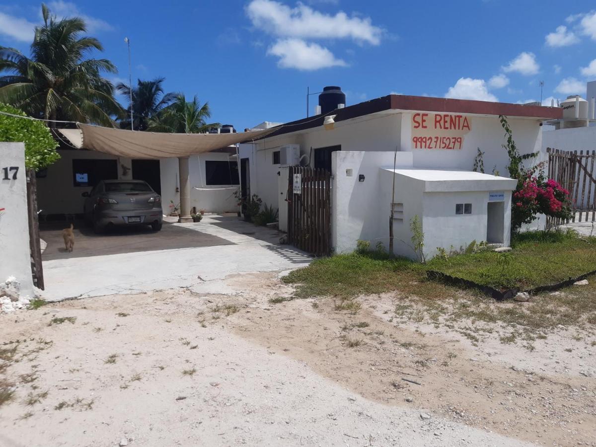 Ixpa-hu in Telchac Puerto, house with pool facing the sea - Housity