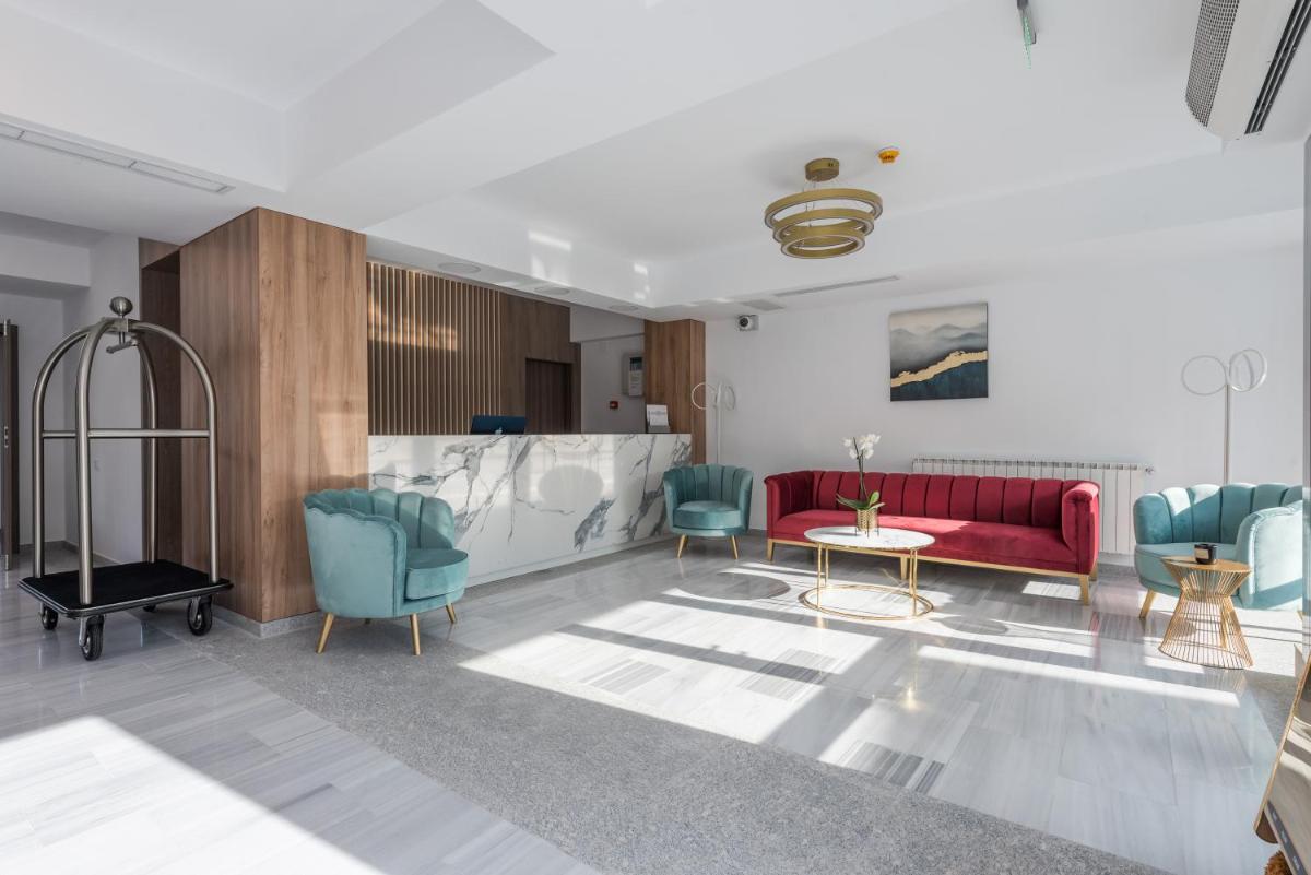 Aparthotel Pietroasa - Housity