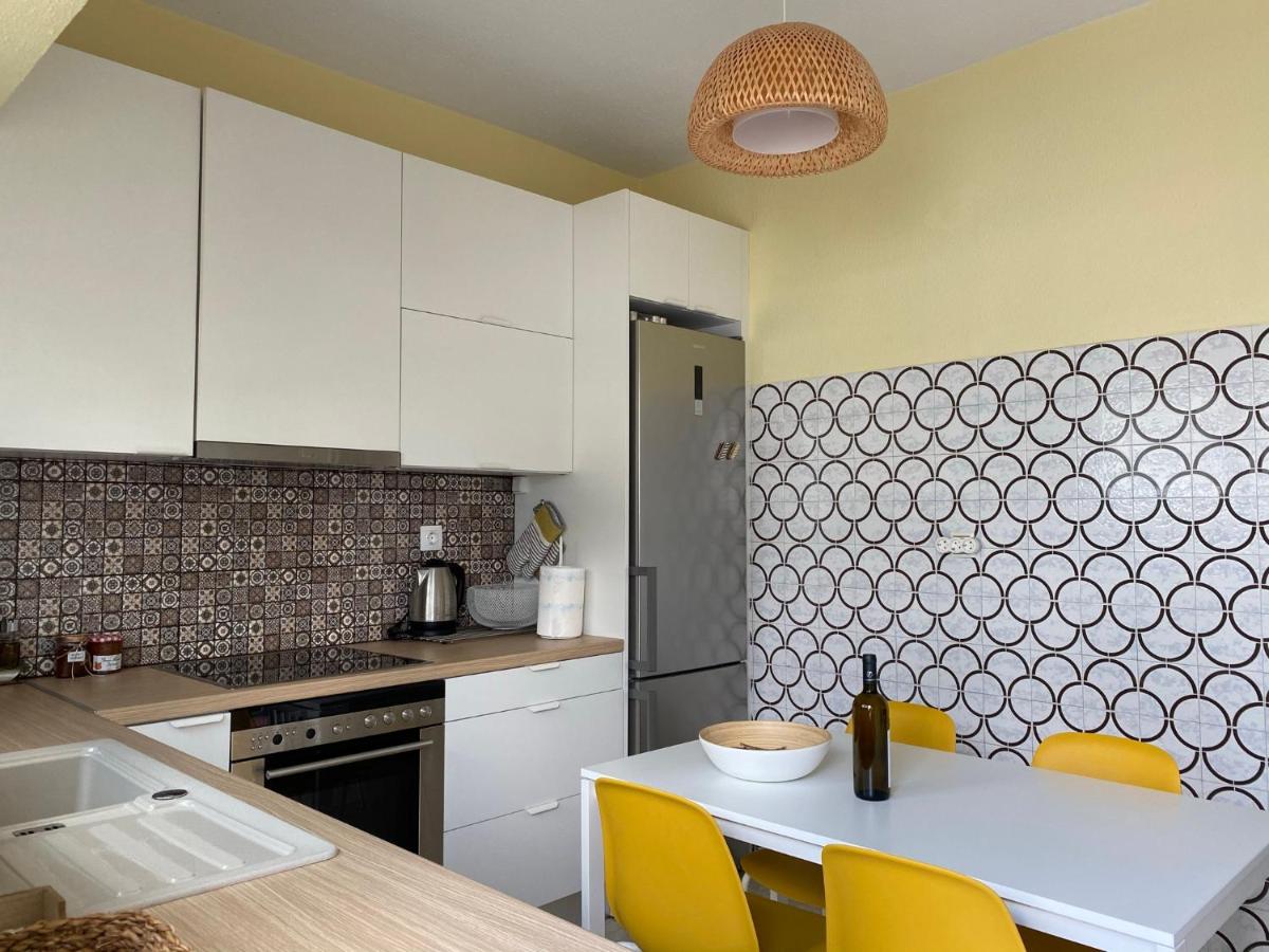 ASIMINA apartment, Kerameikos Metro Station - Housity