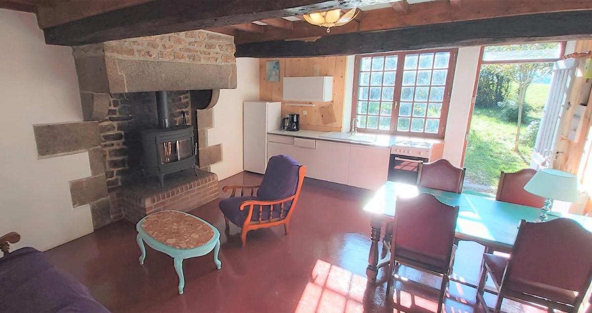 Remote country house Normandy - Housity