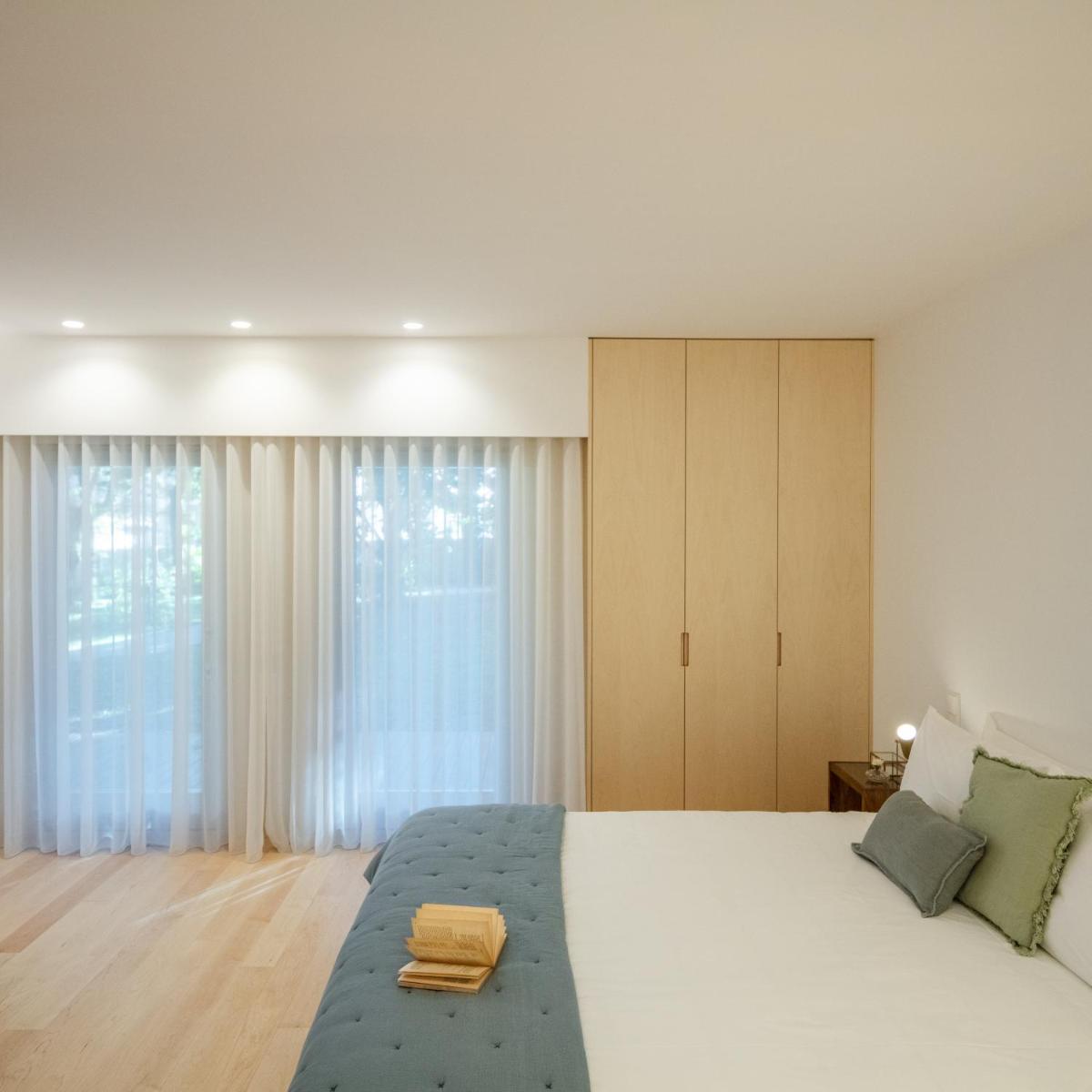 70's wood house - Housity