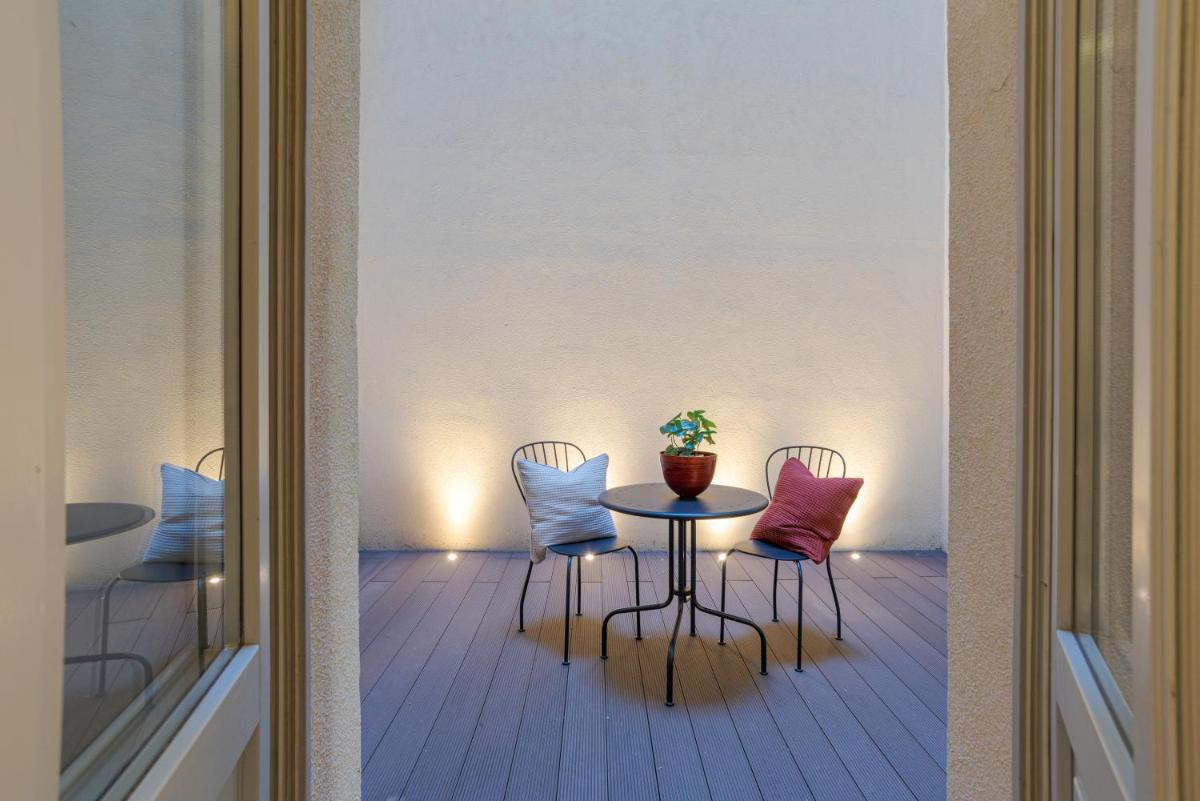 Suite Broletto - by MyHomeInComo - Housity