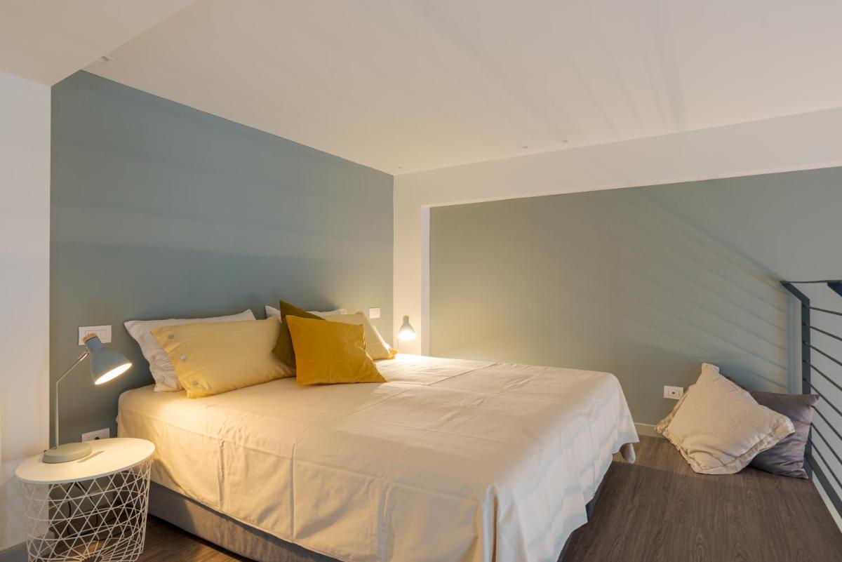 Suite Broletto - by MyHomeInComo - Housity