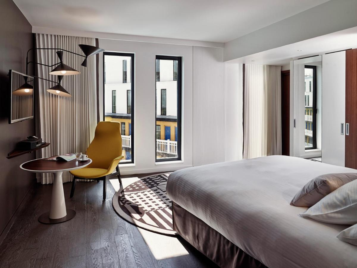 Un ou plusieurs lits dans un hébergement de l'établissement Molitor Hotel & Spa Paris - MGallery Collection