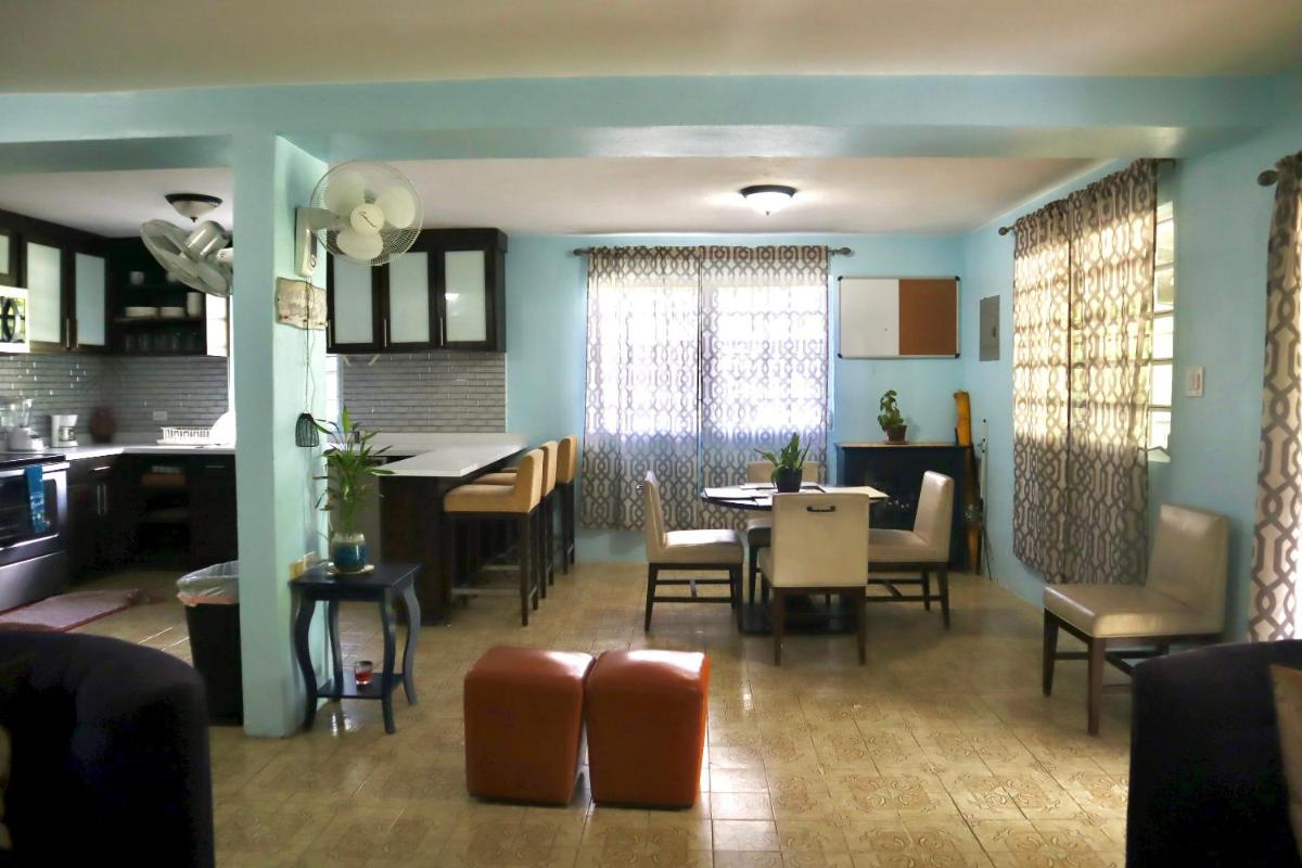 Near Beach, Rivers, Lagoon, Spring, Sleep 36 - Housity
